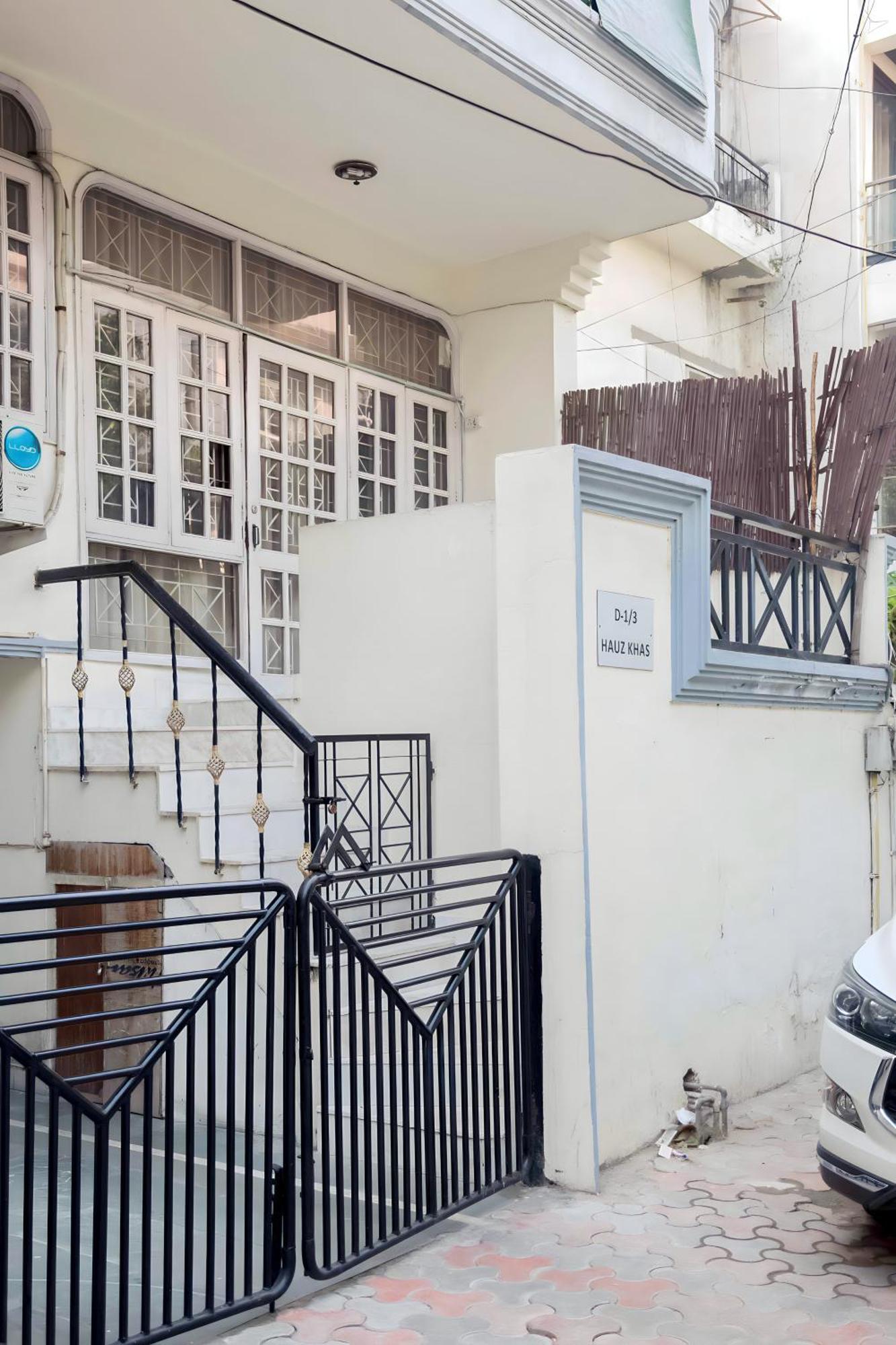 Woodpecker Apartments Hauz Khas New Delhi Exterior photo