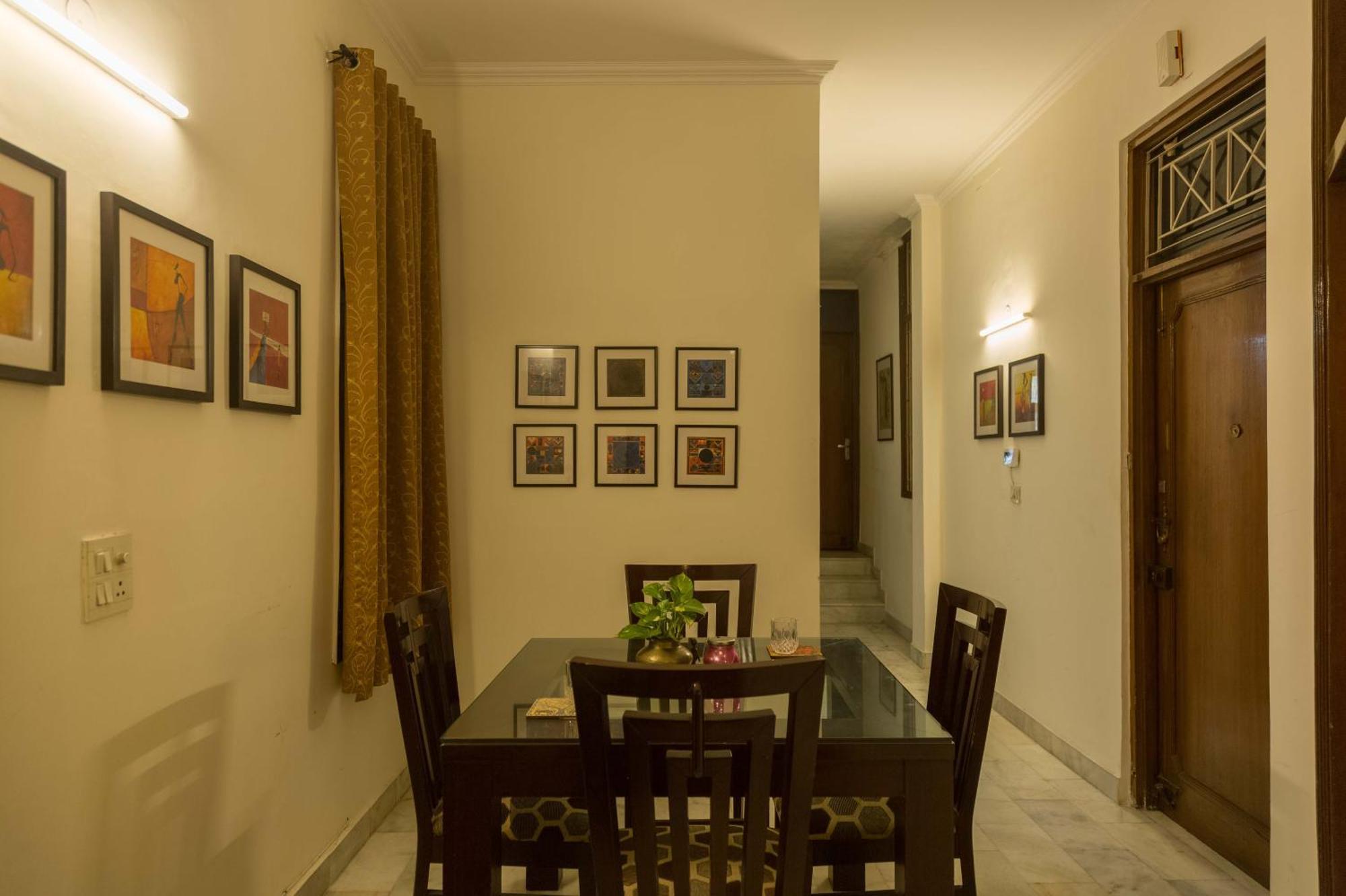 Woodpecker Apartments Hauz Khas New Delhi Exterior photo